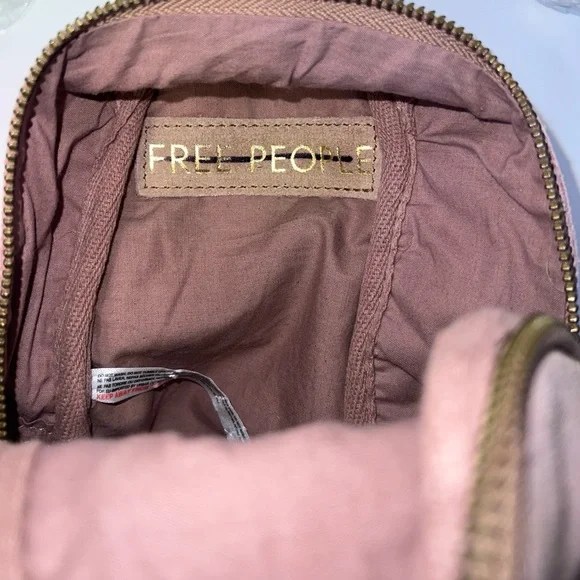Free people Hudson sling bag dusty mauve pink new without tags never used - Picture 11 of 15